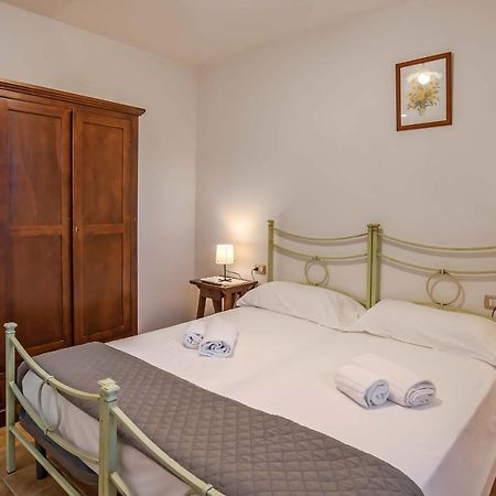 Residenza Di Campagna Montelleri Hotel Vicchio Luaran gambar
