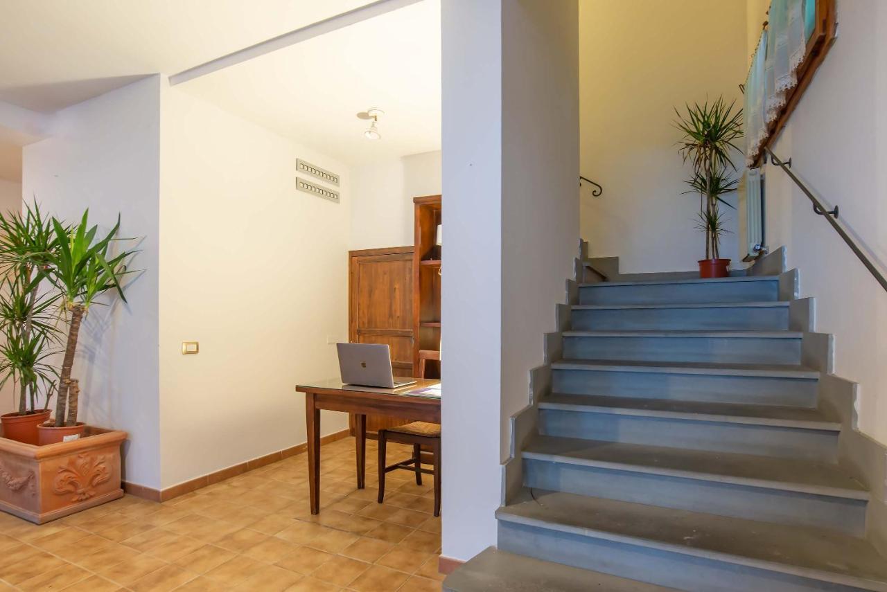 Residenza Di Campagna Montelleri Hotel Vicchio Luaran gambar