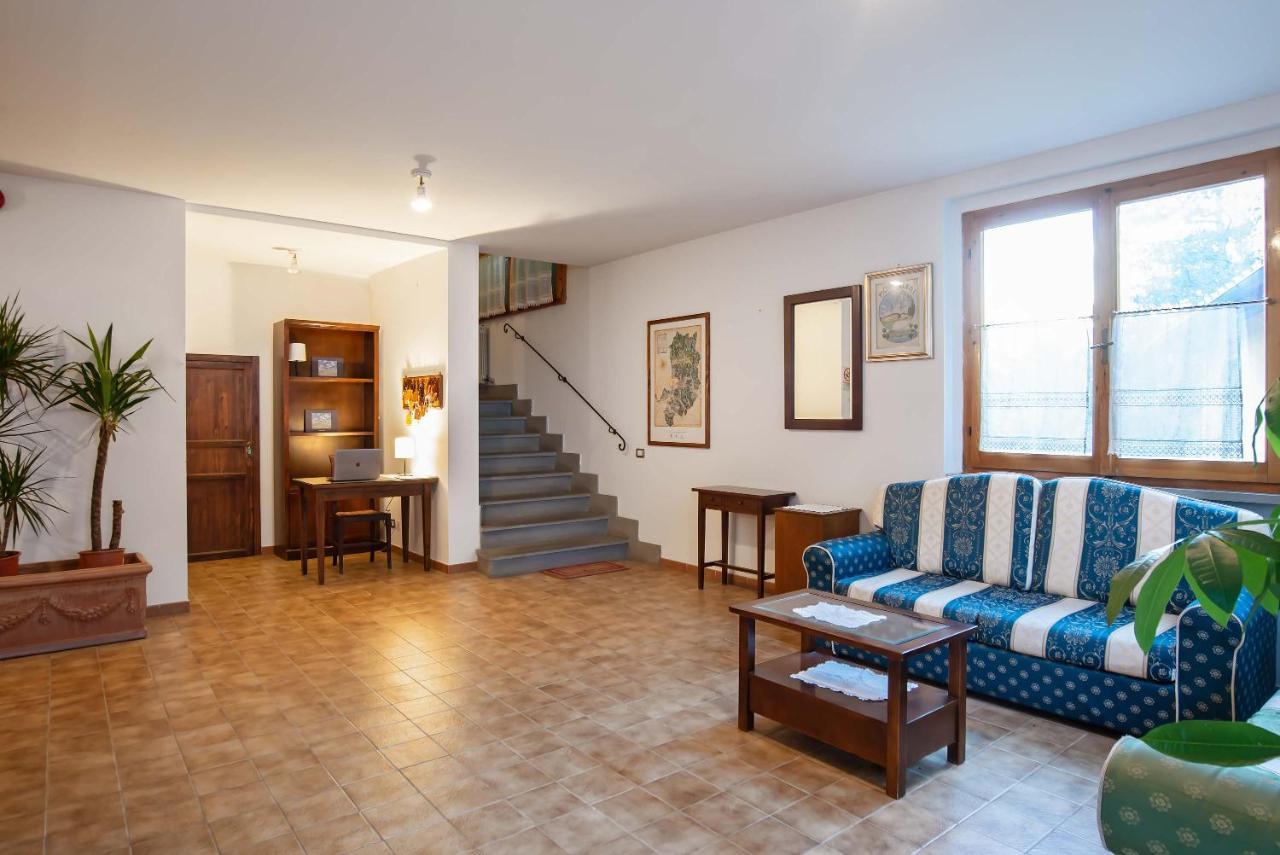 Residenza Di Campagna Montelleri Hotel Vicchio Luaran gambar